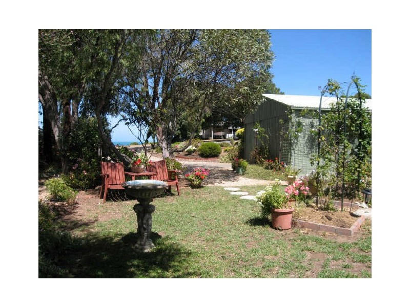 19 Ridge Avenue, Encounter Bay SA 5211