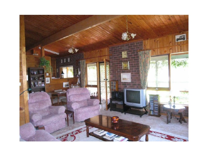 19 Ridge Avenue, Encounter Bay SA 5211