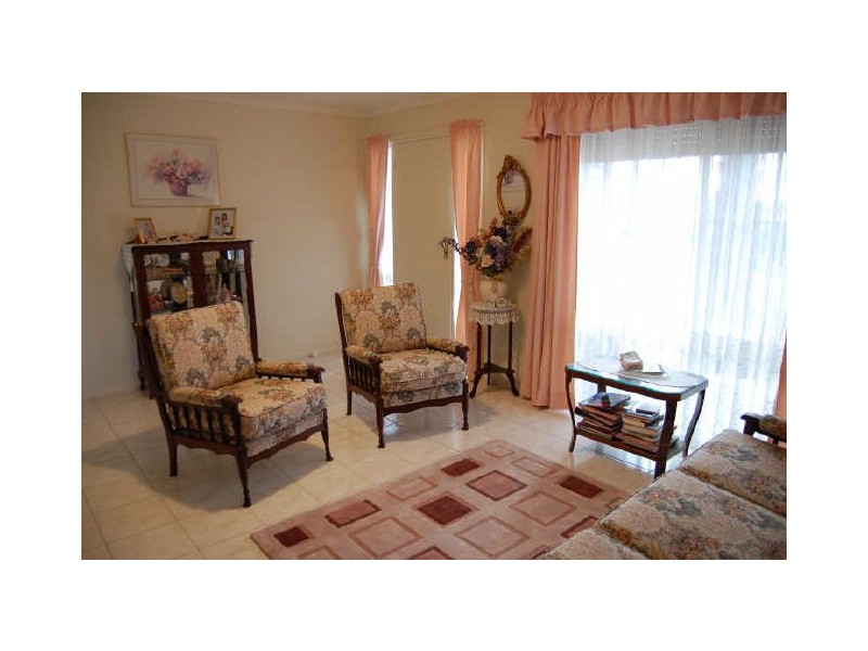 2 Humberstone Avenue, Hayborough SA 5211