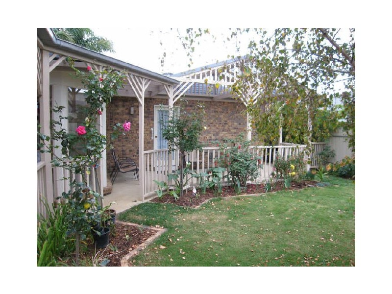 2 Humberstone Avenue, Hayborough SA 5211