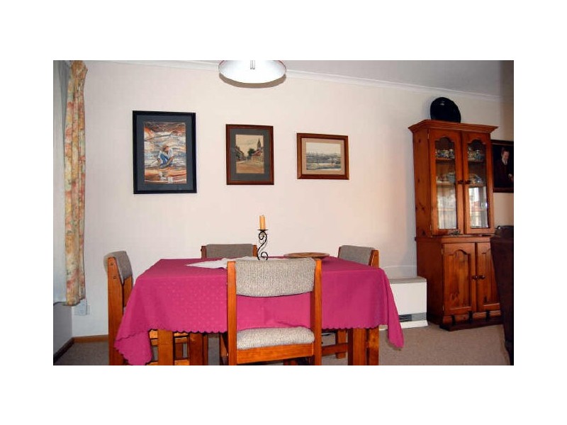 1 Dolphin Avenue, Encounter Bay SA 5211