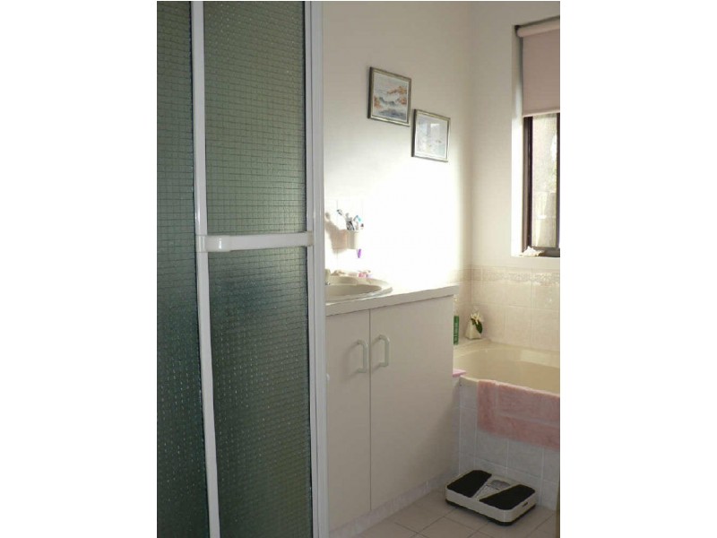 1 Dolphin Avenue, Encounter Bay SA 5211