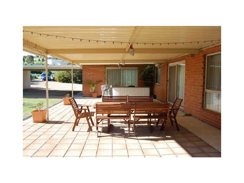 21 Lipizzaner Drive, Hindmarsh Valley SA 5211