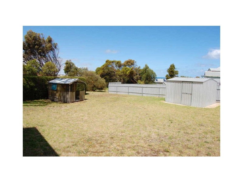 8 Manly Grove, Hayborough SA 5211