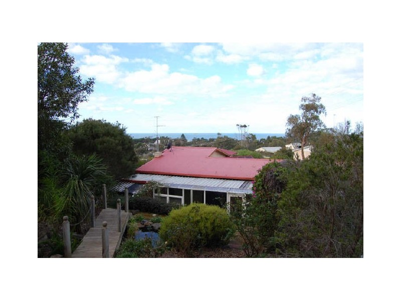 1 Harpoon Avenue, Encounter Bay SA 5211