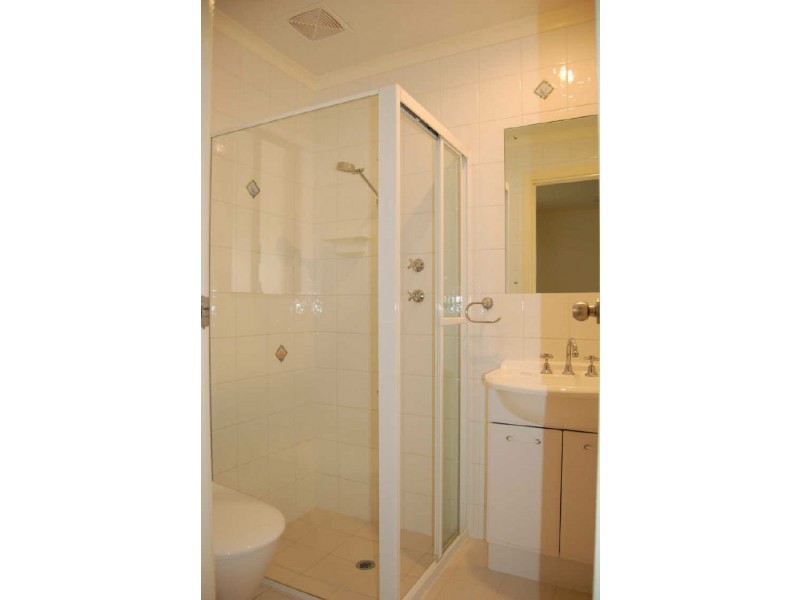 3 River Road, Victor Harbor SA 5211