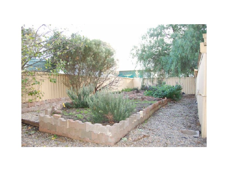 3 River Road, Victor Harbor SA 5211