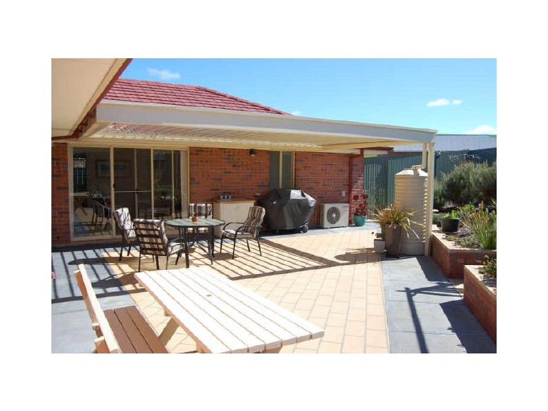 32 Tripp Street, Encounter Bay SA 5211