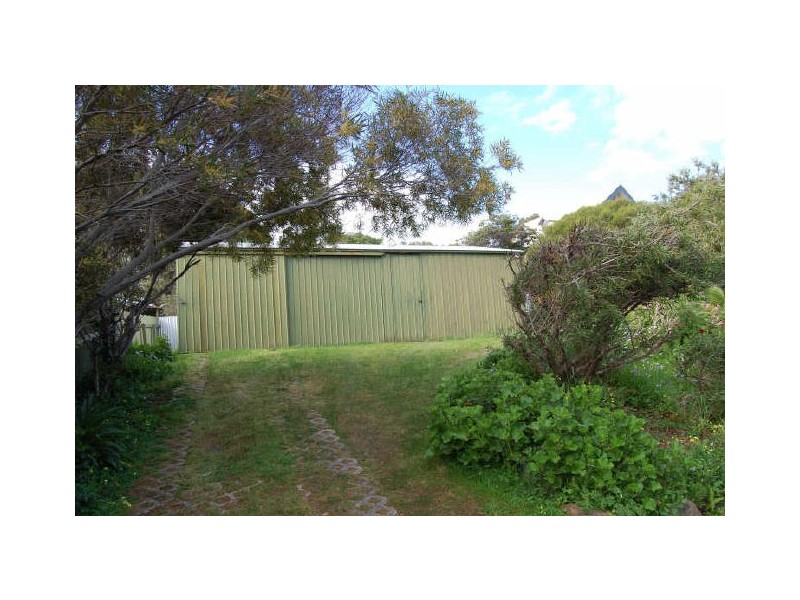 18 James Avenue, Victor Harbor SA 5211