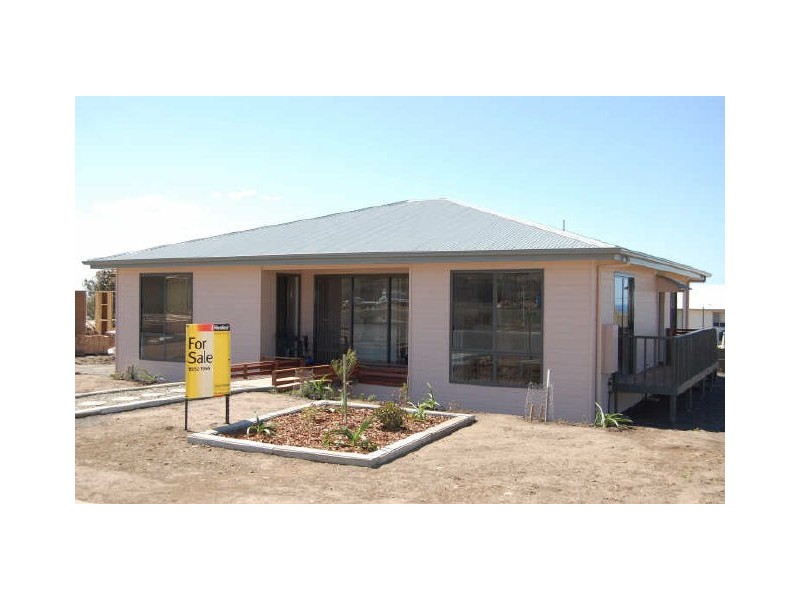 4 Olive Grove Road, Encounter Bay SA 5211