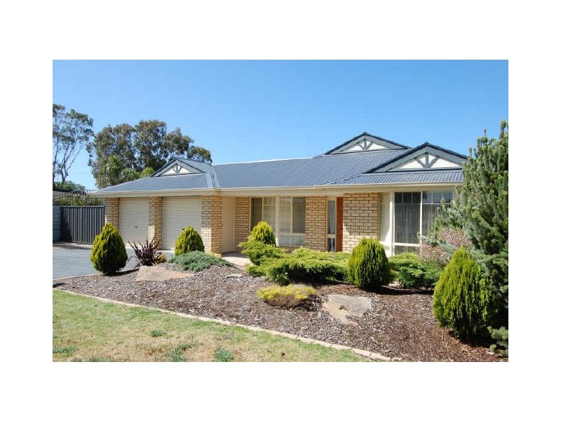 18 George Main Road, Encounter Bay SA 5211