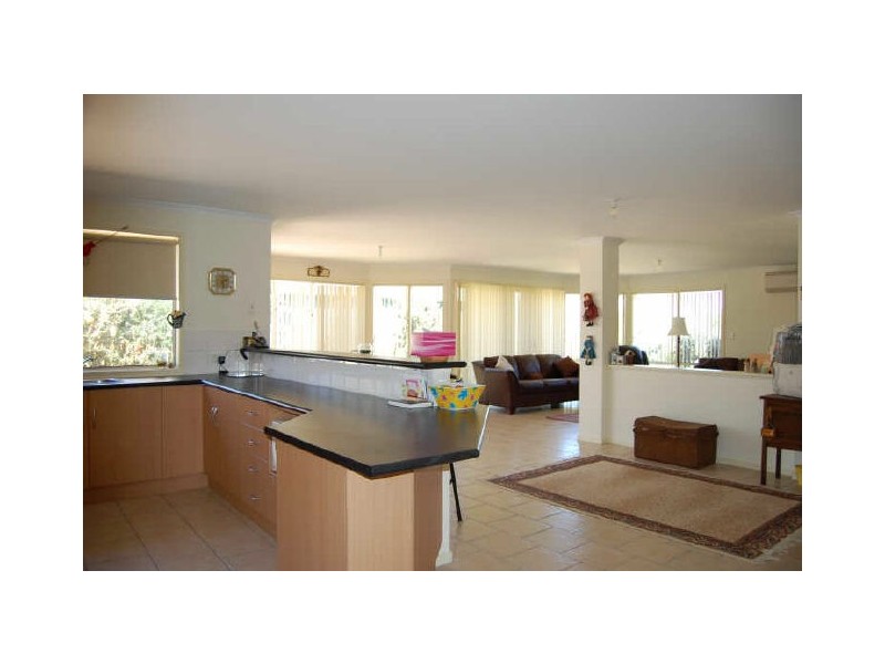 18 George Main Road, Encounter Bay SA 5211