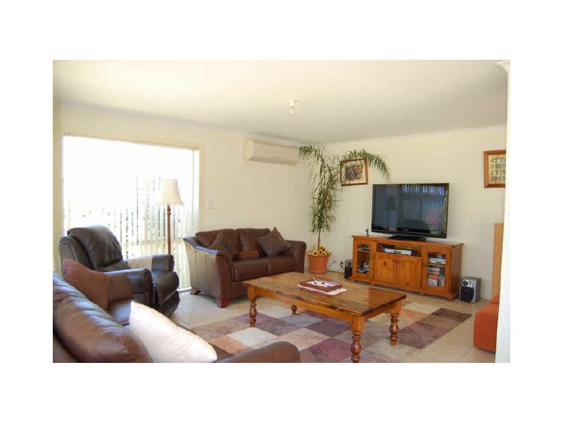 18 George Main Road, Encounter Bay SA 5211