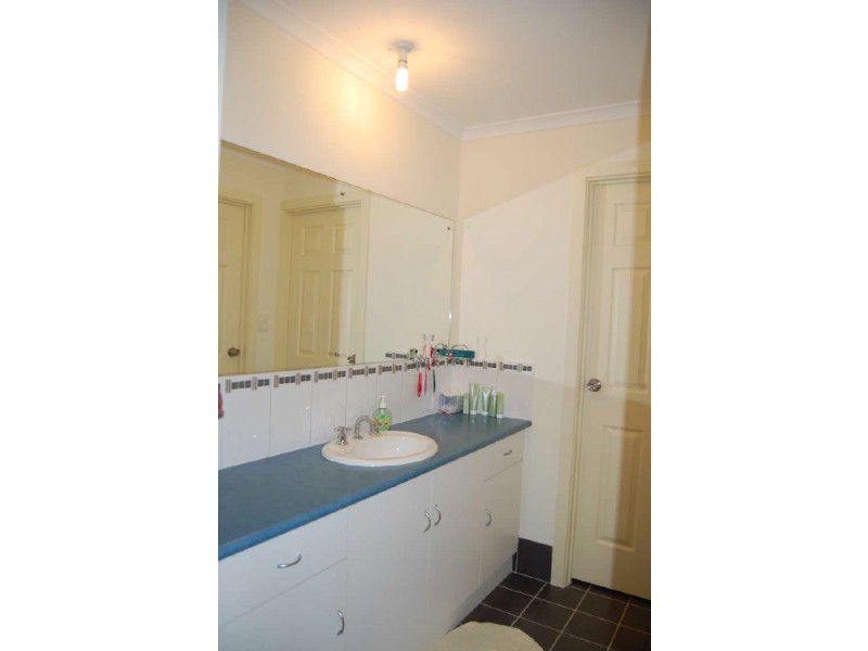 18 George Main Road, Encounter Bay SA 5211