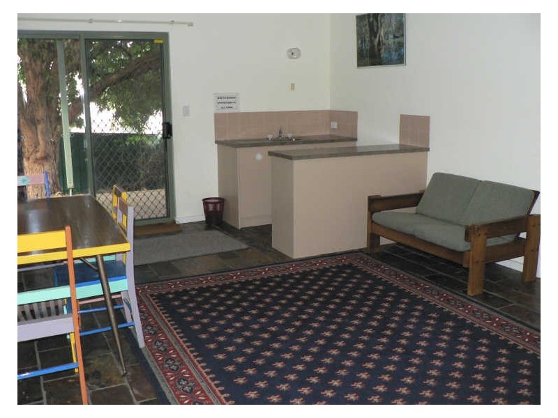 18 Field Avenue, Victor Harbor SA 5211