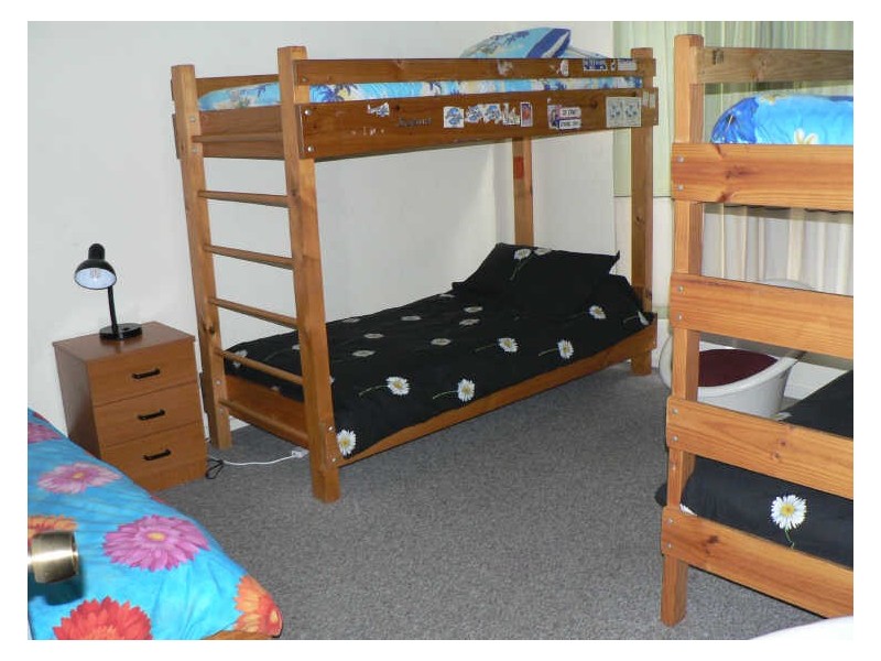 18 Field Avenue, Victor Harbor SA 5211