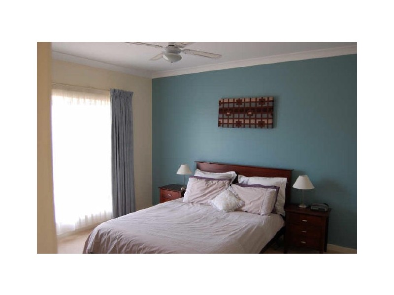 17 Ridge Avenue, Encounter Bay SA 5211