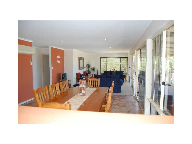 9 Lawson Street, Victor Harbor SA 5211