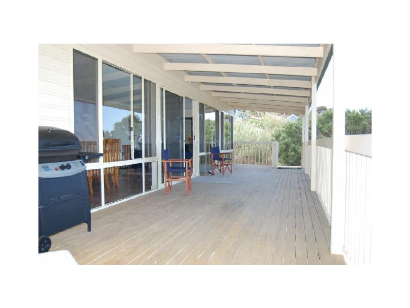 9 Lawson Street, Victor Harbor SA 5211