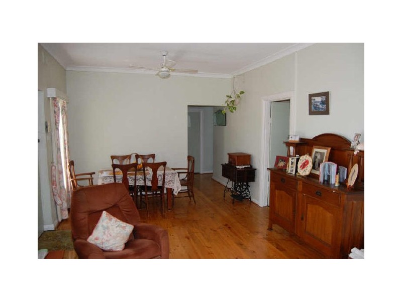 84 Bay Road, Encounter Bay SA 5211