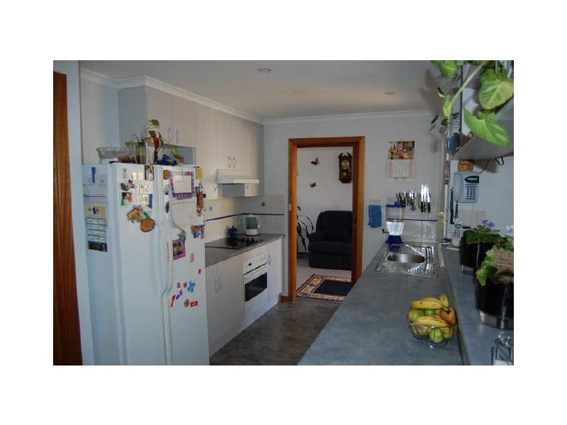 12 Yates Avenue, Hayborough SA 5211