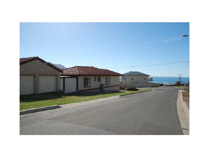 61 Dodson Rd, Encounter Bay SA 5211