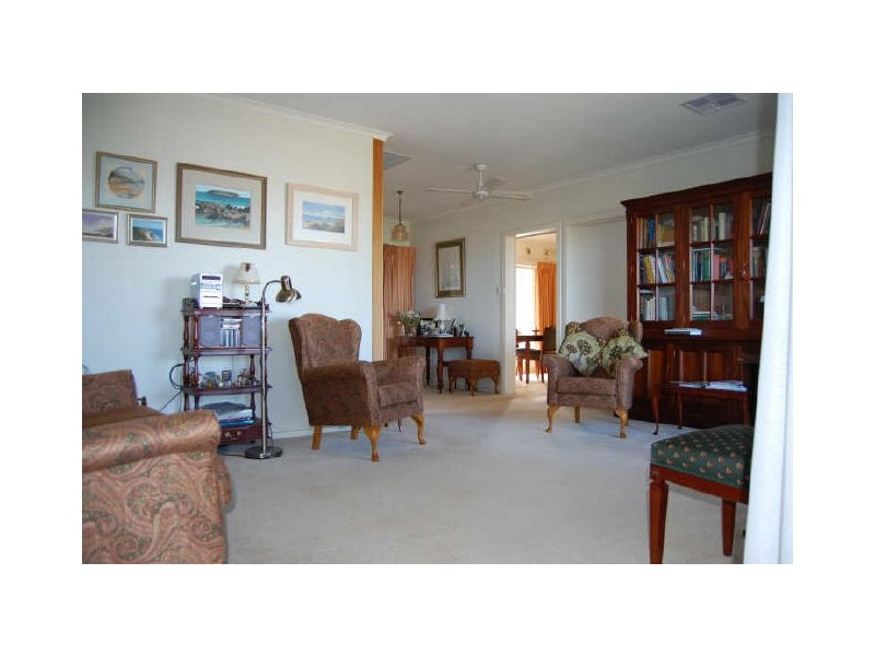 13 Viking Street, Encounter Bay SA 5211
