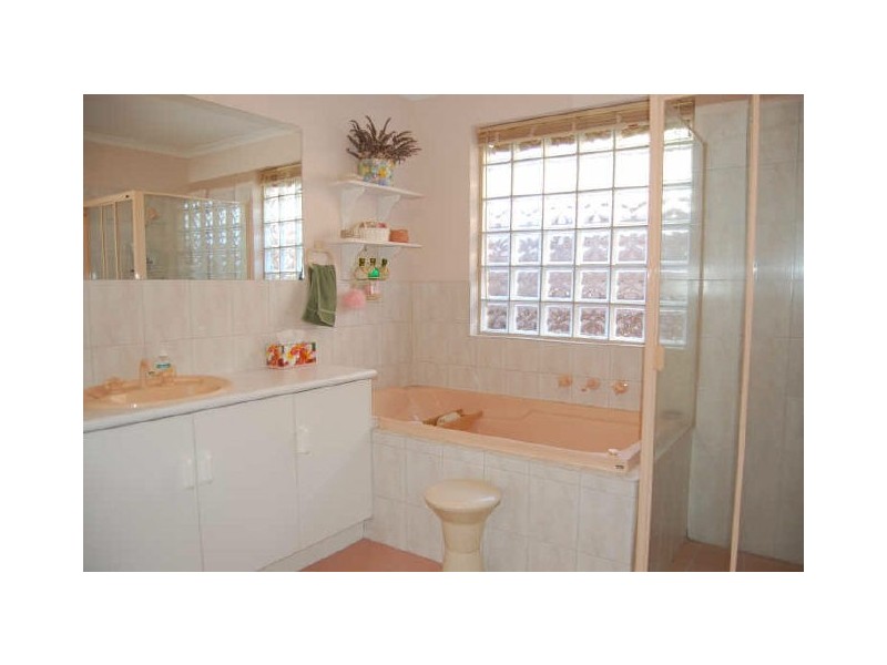 3 Orca Place, Encounter Bay SA 5211