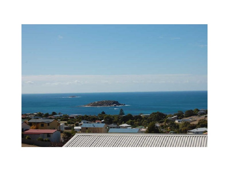 3 Orca Place, Encounter Bay SA 5211