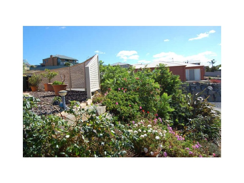3 Orca Place, Encounter Bay SA 5211