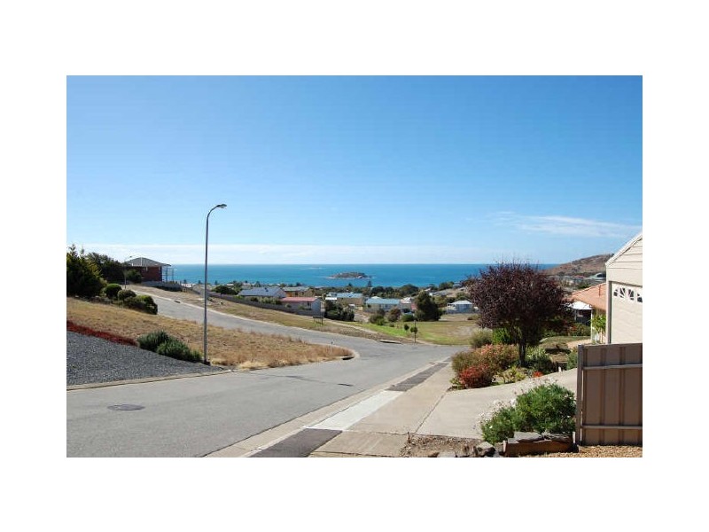 3 Orca Place, Encounter Bay SA 5211