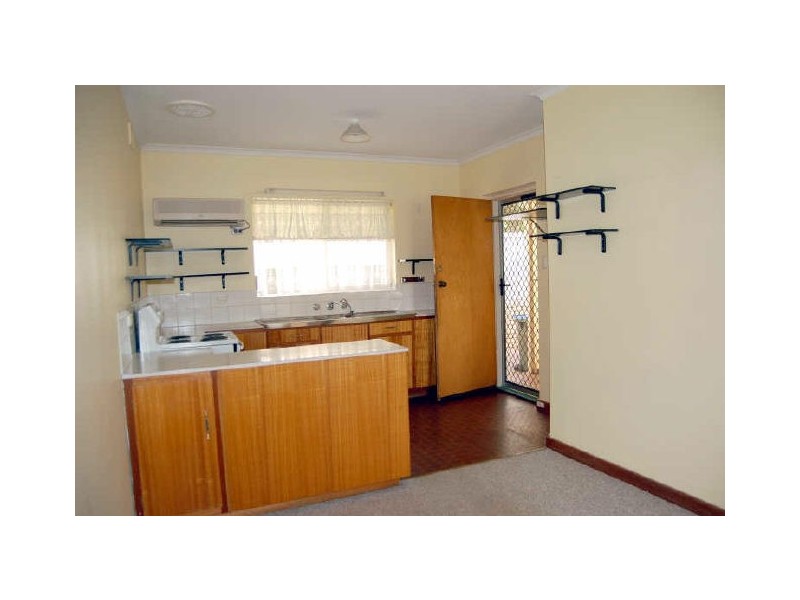 4/8 Adey Street, Victor Harbor SA 5211