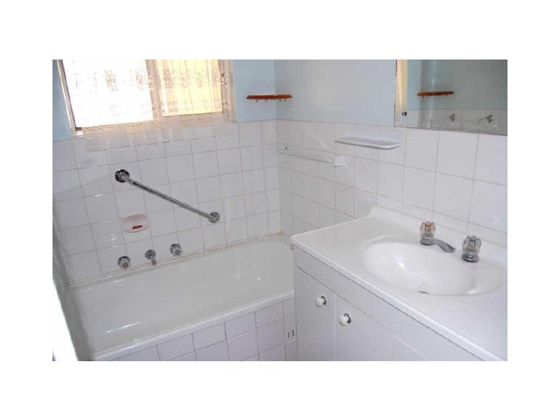 4/8 Adey Street, Victor Harbor SA 5211