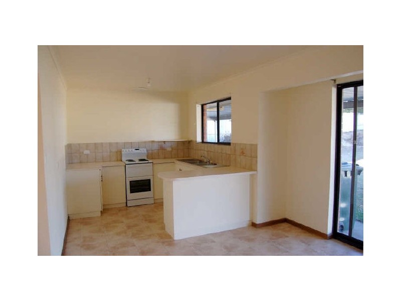 14 Marlbrough Avenue, Victor Harbor SA 5211