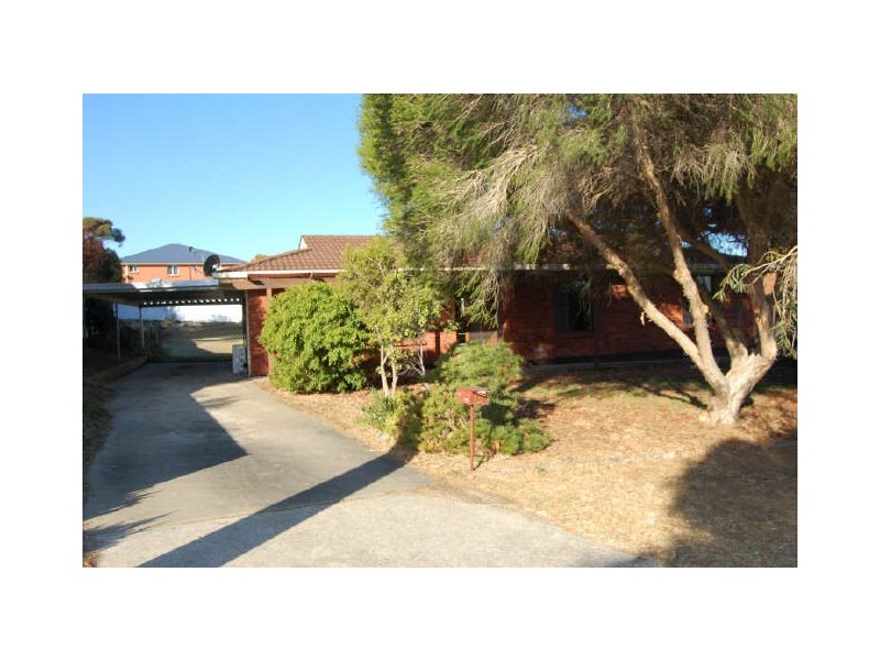 14 Marlbrough Avenue, Victor Harbor SA 5211