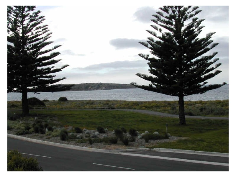 32 Kent Drive, Encounter Bay SA 5211