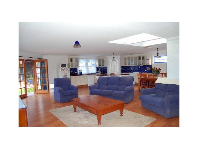 7 Langley Road, Mccracken SA 5211