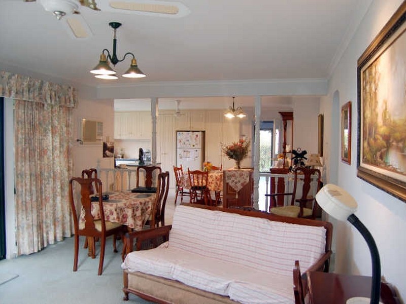 32 Southern Right Cres, Encounter Bay SA 5211