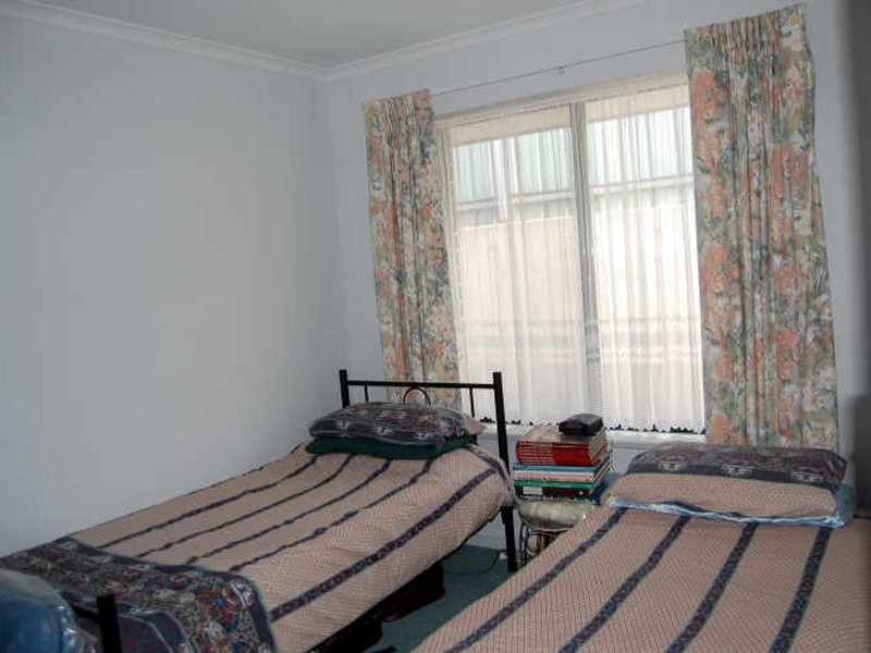 32 Southern Right Cres, Encounter Bay SA 5211