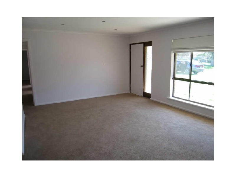 10 Lamont Road, Mccracken SA 5211