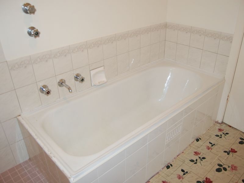 11 Lindsay Street, Victor Harbor SA 5211