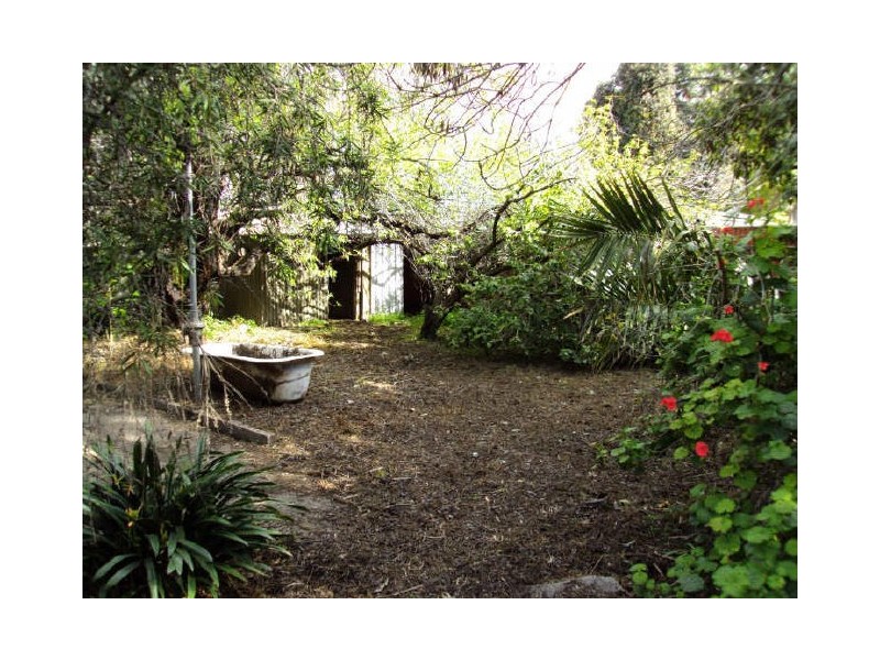 27 Burke Street, Victor Harbor SA 5211