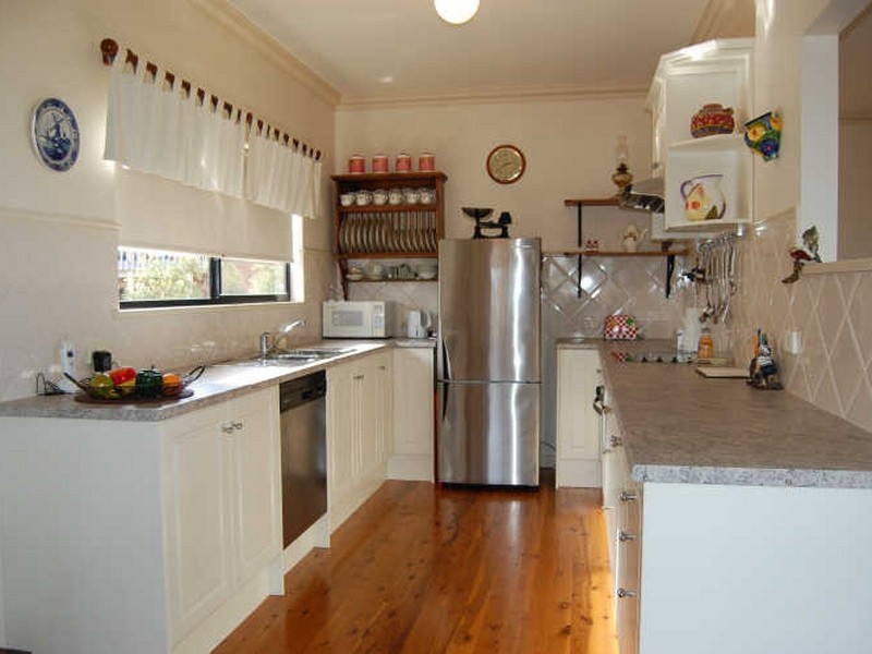 34 Grantley Avenue, Victor Harbor SA 5211