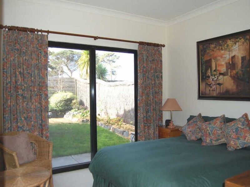 34 Grantley Avenue, Victor Harbor SA 5211