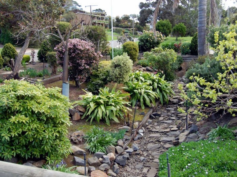 18 Solway Crescent, Encounter Bay SA 5211