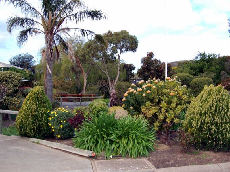 18 Solway Crescent, Encounter Bay SA 5211