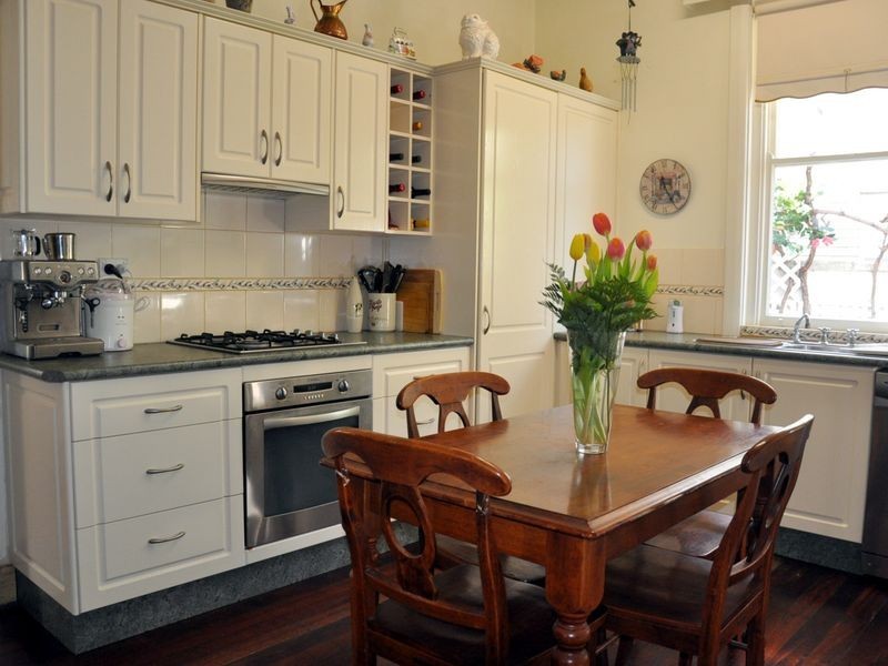 11 Leworthy Street, Victor Harbor SA 5211