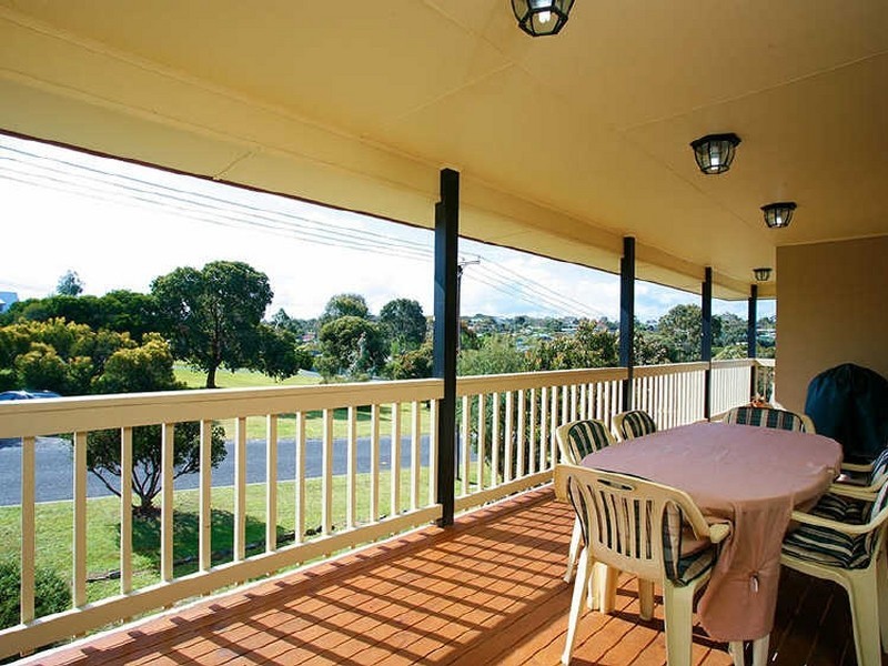 6 Oxford Street, Victor Harbor SA 5211