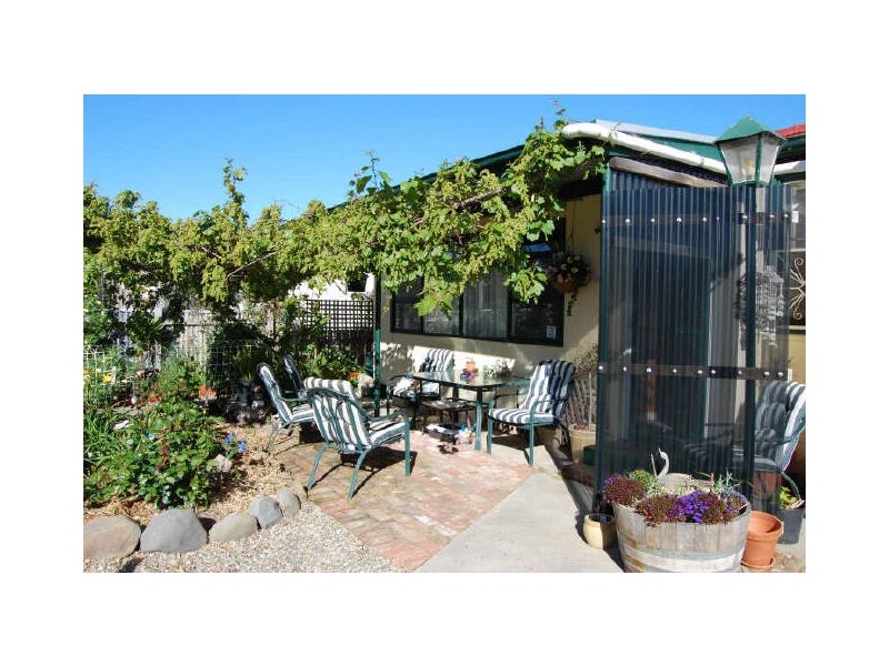 21 Sturt Street, Victor Harbor SA 5211