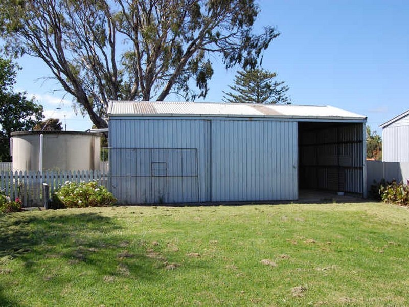 7 Warne Street, Encounter Bay SA 5211